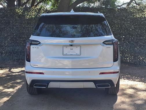 2025 Cadillac XT6 Sport AWD