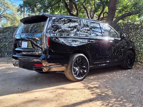 2024 Cadillac Escalade Sport Platinum