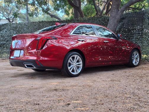 2023 Cadillac CT4 Luxury