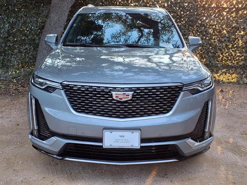 2025 Cadillac XT6 Premium Luxury FWD