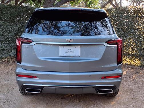 2025 Cadillac XT6 Premium Luxury FWD