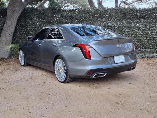 2021 Cadillac CT4 Luxury