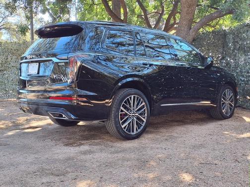 2025 Cadillac XT6 Sport AWD