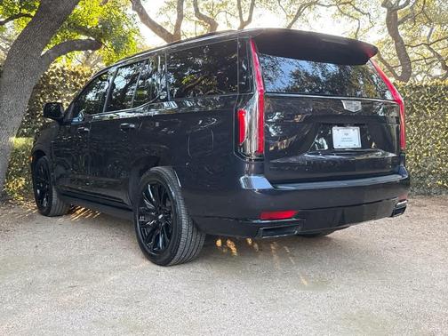 2022 Cadillac Escalade Sport Platinum