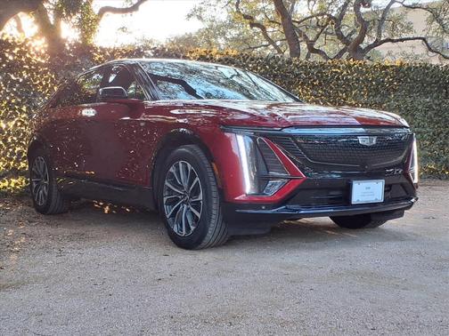 2024 Cadillac LYRIQ Sport