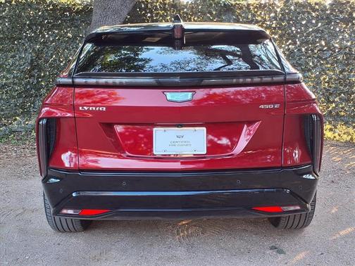 2024 Cadillac LYRIQ Sport