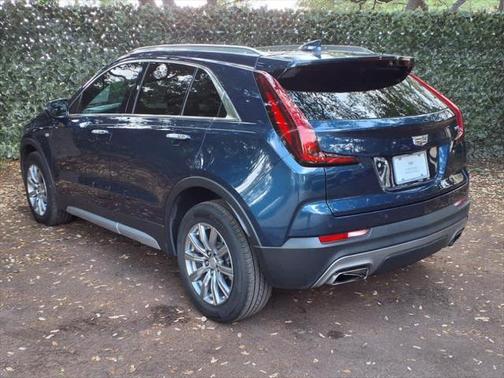 2021 Cadillac XT4 Premium Luxury