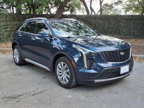 2021 Cadillac XT4 Premium Luxury