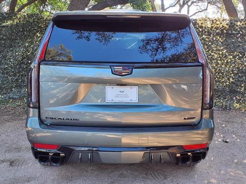 2023 Cadillac Escalade V-Series