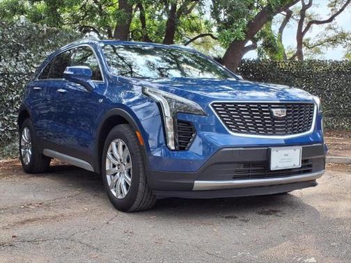 2021 Cadillac XT4 Premium Luxury