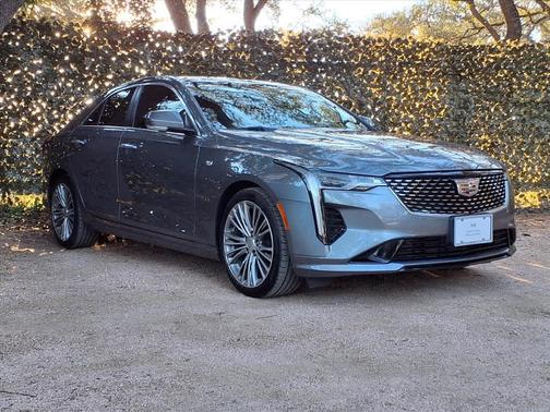 2022 Cadillac CT4 Premium Luxury