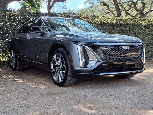 2023 Cadillac LYRIQ Luxury