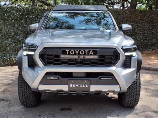 2024 Toyota Tacoma Hybrid Trailhunter Hybrid Double Cab 5 Bed AT (GS)