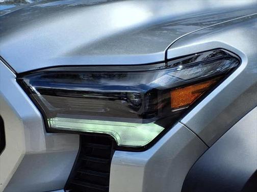 2024 Toyota Tacoma Hybrid Trailhunter Hybrid Double Cab 5 Bed AT (GS)