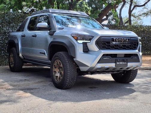 2024 Toyota Tacoma Hybrid Trailhunter Hybrid Double Cab 5 Bed AT (GS)