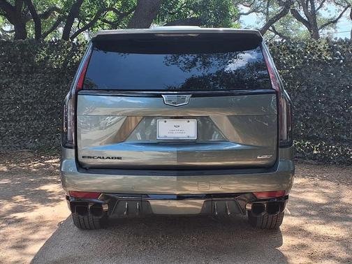 2023 Cadillac Escalade ESV V-Series
