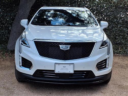 2022 Cadillac XT5 Sport