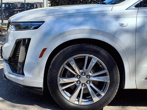 2020 Cadillac XT6 Premium Luxury FWD