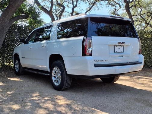 2019 GMC Yukon XL SLT