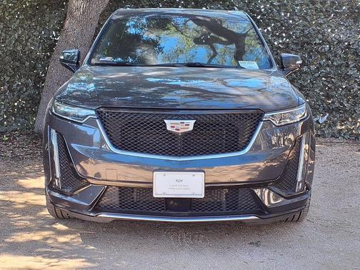 2023 Cadillac XT6 Sport AWD