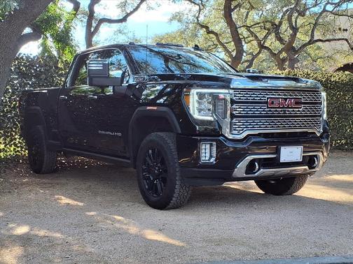 2023 GMC Sierra 2500 Denali