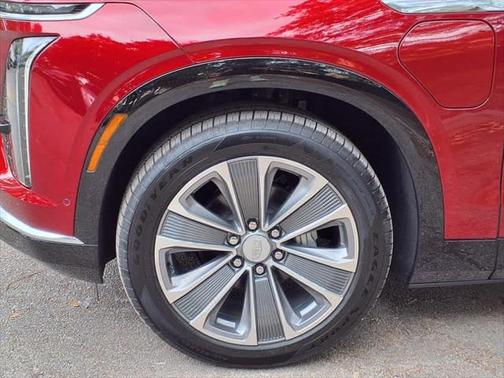 2026 Cadillac VISTIQ Luxury