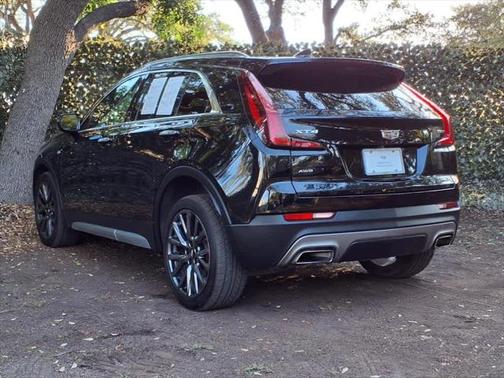2021 Cadillac XT4 Premium Luxury