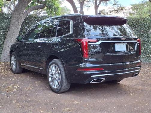 2023 Cadillac XT6 Premium Luxury FWD