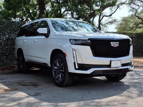 2022 Cadillac Escalade Sport