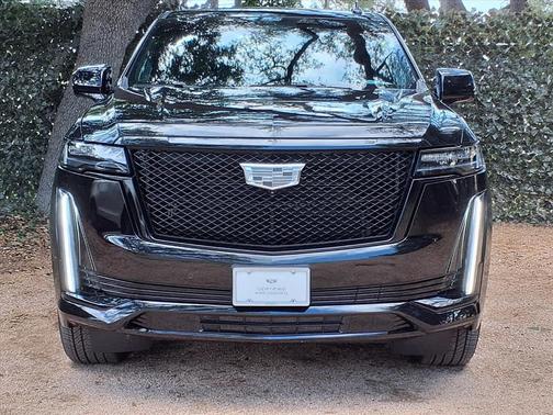 2023 Cadillac Escalade ESV Sport