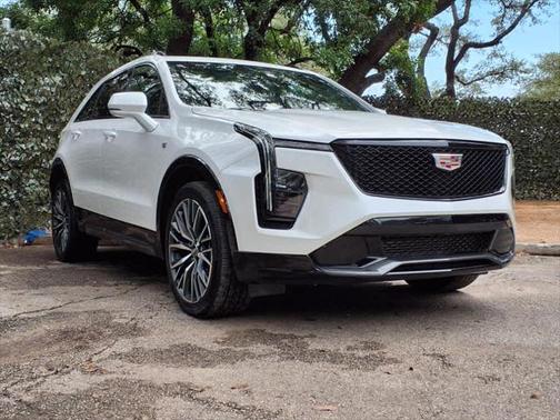 2024 Cadillac XT4 Sport