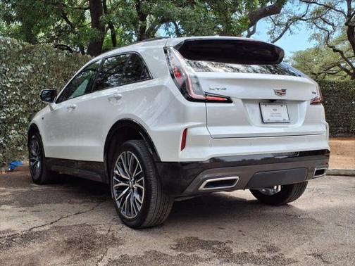2024 Cadillac XT4 Sport