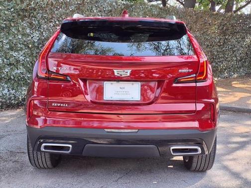 2025 Cadillac XT4 Premium Luxury