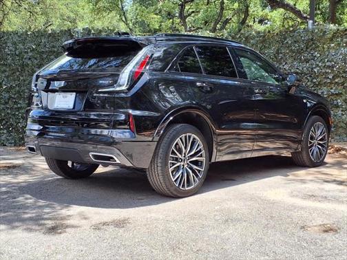 2024 Cadillac XT4 Sport
