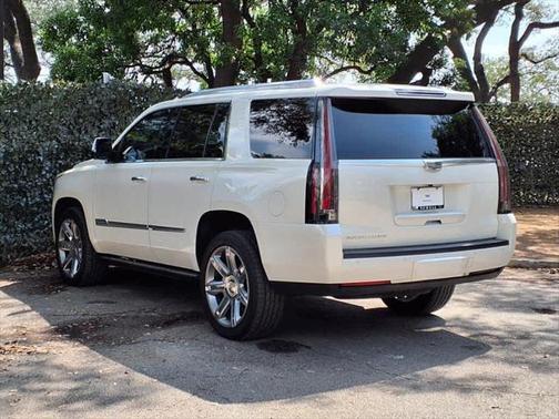 2015 Cadillac Escalade Premium