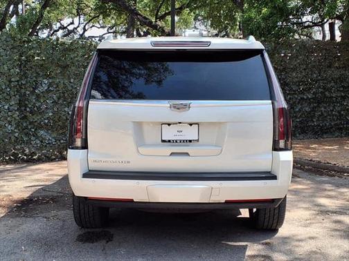 2015 Cadillac Escalade Premium