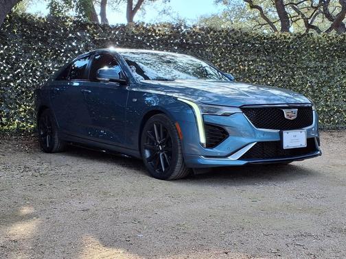 2023 Cadillac CT4 Sport