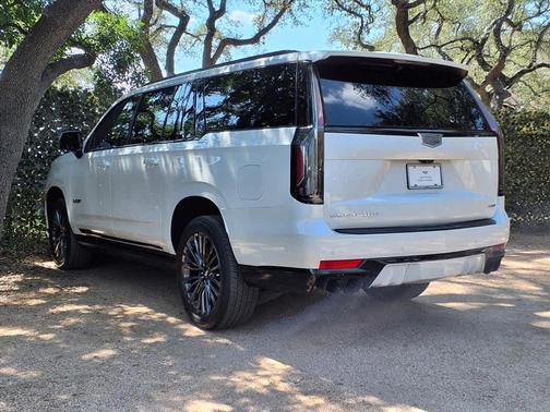 2024 Cadillac Escalade ESV V-Series