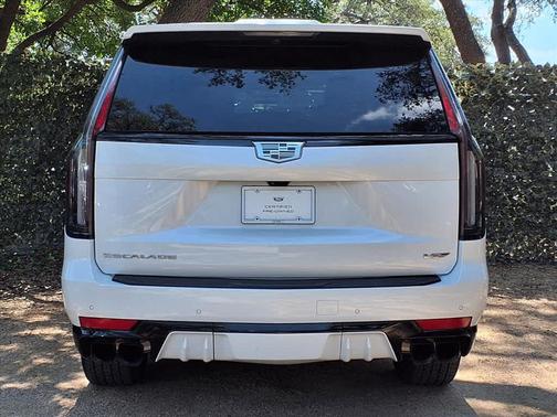 2024 Cadillac Escalade ESV V-Series