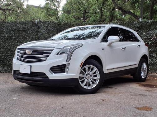 2017 Cadillac XT5 Base