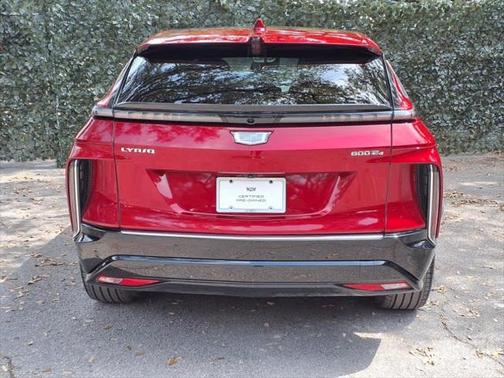 2024 Cadillac LYRIQ Luxury w/1SE
