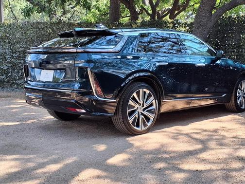 2024 Cadillac LYRIQ Luxury