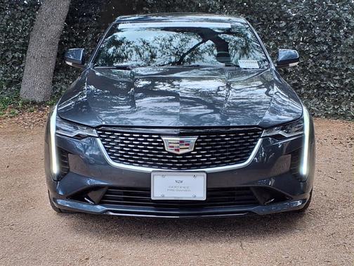 2022 Cadillac CT4 Premium Luxury