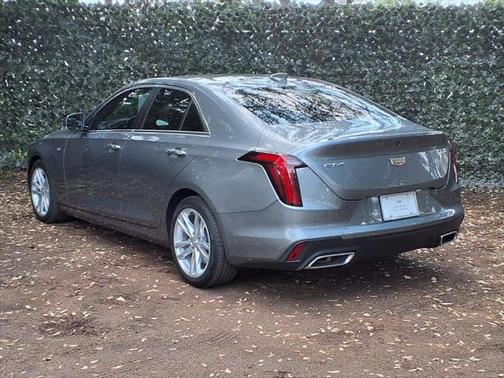 2022 Cadillac CT4 Luxury