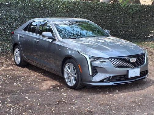 2022 Cadillac CT4 Luxury