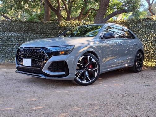 2024 Audi RS Q8 4.0T