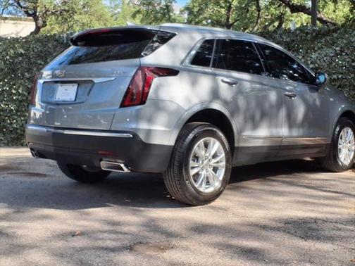2024 Cadillac XT5 Luxury
