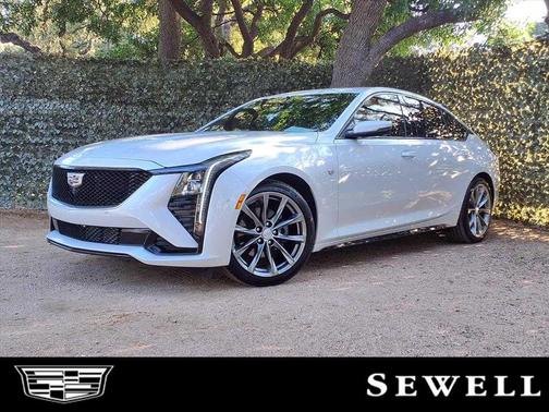 2025 Cadillac CT5 Sport