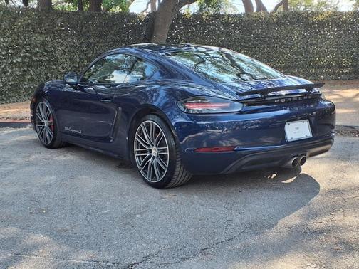 2023 Porsche 718 Cayman S