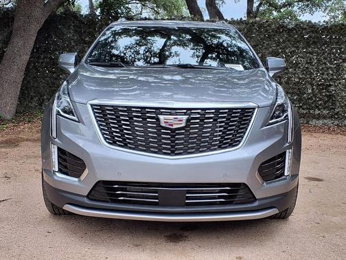 Argent Silver Metallic 2025 Cadillac XT5 Premium Luxury